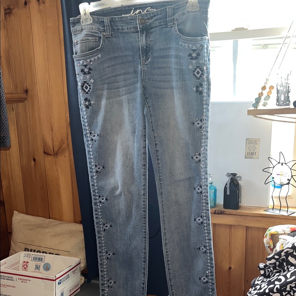 Inna Embroidered Blue Skinny Jeans